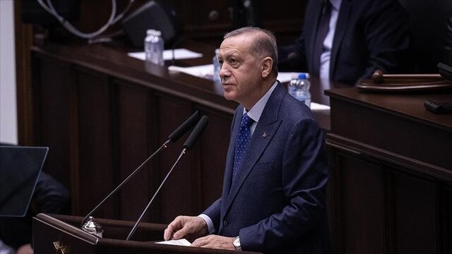 اردوغان می‌گوید اکنون وقت حرف زدن از انتخابات نیست، اولویتش زلزله است