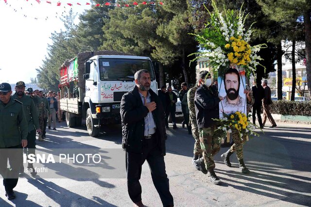 مراسم تشییع پیکر شهید مدافع امنیت در یاسوج