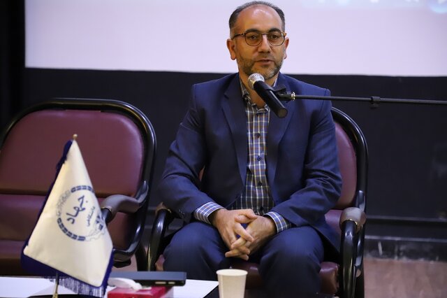 ضرورت بازخوانی نهج البلاغه و نامه‌ی امیرالمومنین(ع) به مالک اشتر توسط مدیران و کارکنان