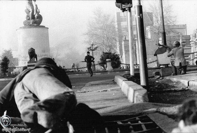 روزهای پر تب و تاب موزه هنرهای معاصر برای روایت تهران ۵۷