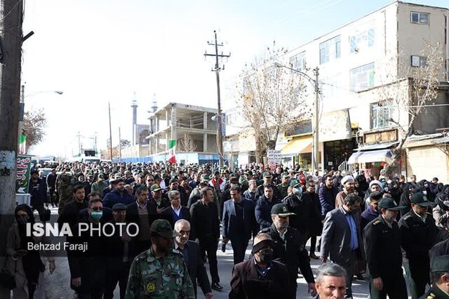 تشییع پیکر شهید "شهرام حیدری" در کرمانشاه