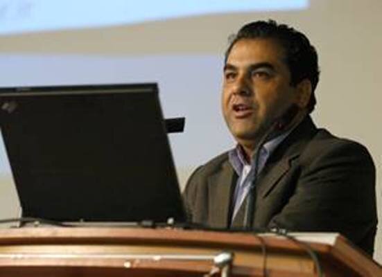 نقد رفتار مهمان «هفت»