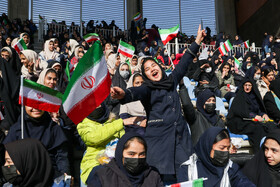 جشن بزرگ دختران انقلاب