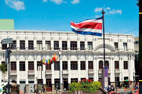 کاستاریکا: چین بابت ورود بالونش به حریم هوایی ما عذرخواهی کرد کاستاریکا: چین بابت ورود بالونش به حریم هوایی ما عذرخواهی کرد