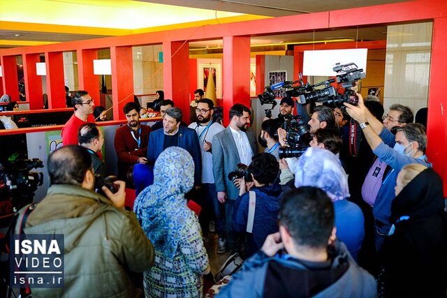 ویدیو / افتتاح رسمی بخش بین الملل و بازار «جشنواره فیلم فجر» ویدیو / افتتاح رسمی بخش بین الملل و بازار «جشنواره فیلم فجر»