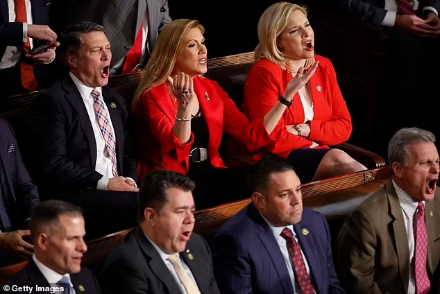 حاشیههای نطق جنجالی بایدن در کنگره آمریکا