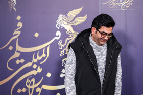 فرزاد حسنی، بازیگر در حاشیه هشتمین روز از چهل و یکمین جشنواره بین‌المللی فیلم فجر