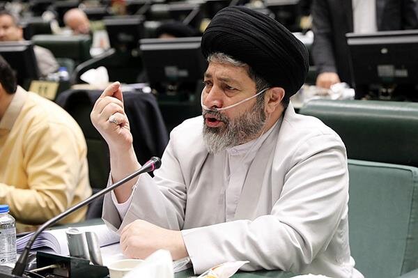 موسوی: محصول سیب زمینی بر روی دست کشاورزان اردبیلی مانده است موسوی: محصول سیب زمینی بر روی دست کشاورزان اردبیلی مانده است