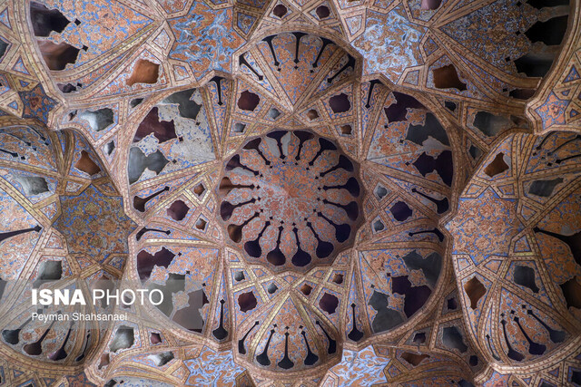 تعالی هویت فرهنگی اصفهان با آسیبشناسی معماری و مرمت شهر ممکن میشود