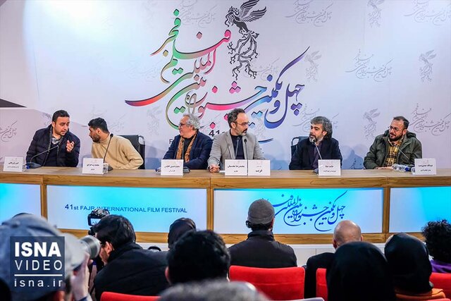 ویدیو / از ۳۰ سال غریبی تا حضور دو محمد سر صحنه «غریب» ویدیو / از ۳۰ سال غریبی تا حضور دو محمد سر صحنه «غریب»