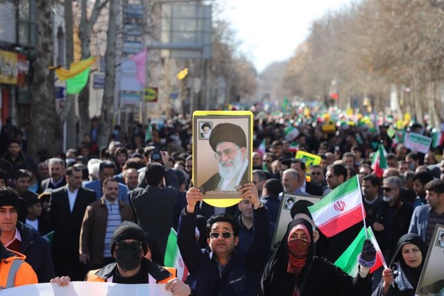 آغاز راهپیمایی یومالله ۲۲ بهمن در لرستان