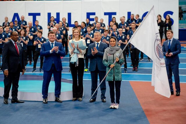 ایران میزبان دوومیدانی آسیا شد/ اعطای پرچم کنفدراسیون به فرزانه فصیحی