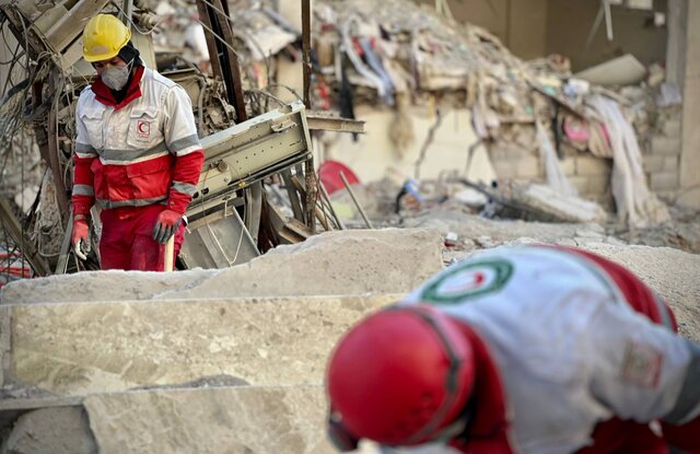 رئیس جمعیت هلال احمر به ترکیه رفت/ تقدیر از اقدامات امدادگران ایرانی در زلزله ترکیه رئیس جمعیت هلال احمر به ترکیه رفت/ تقدیر از اقدامات امدادگران ایرانی در زلزله ترکیه