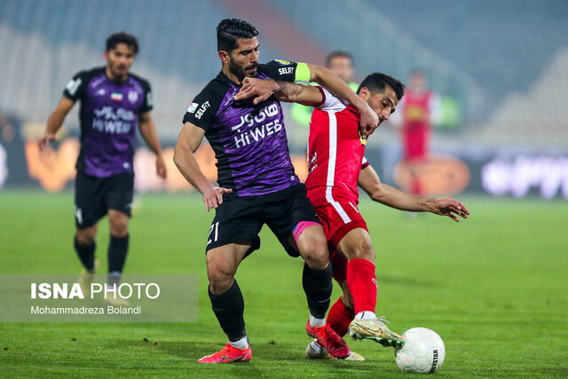 عکس آرشیوی است ترکیب اصلی هوادار و پرسپولیس در دیدار دوم نیمهنهایی جام حذفی