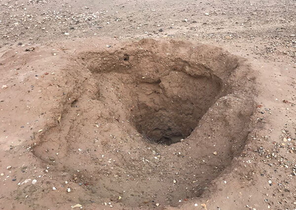 قاچاقچیان «دارابگرد» را سوراخ سوراخ کردند