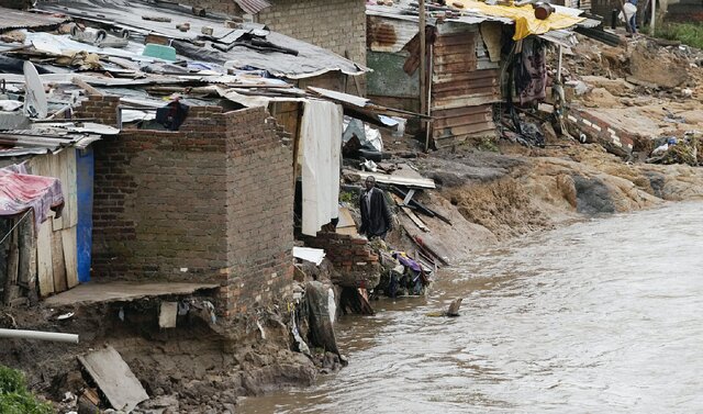 مرگبارترین بلایای طبیعی دنیا در سال گذشته/ از شدیدترین زلزله جهان تا حقایقی درباره زمینلرزهها