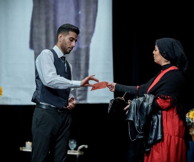 چالشهای خندهدار امضا گرفتن از یک مسئول!