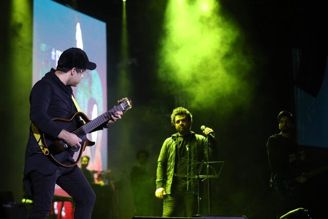 یک کنسرت کمسابقه در تالار وحدت و اجرای قطعه جدید ناصر زینلی