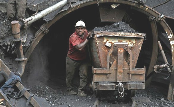 لزوم سرمایهگذاری در امر آموزش ایمنی معادن