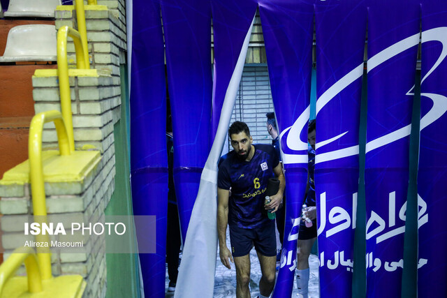 سرمربی نیانالکترونیک: محمد موسوی تافته جدابافته است/ به سد پیکان برخورد کردهایم سرمربی نیانالکترونیک: محمد موسوی تافته جدابافته است/ به سد پیکان برخورد کردهایم