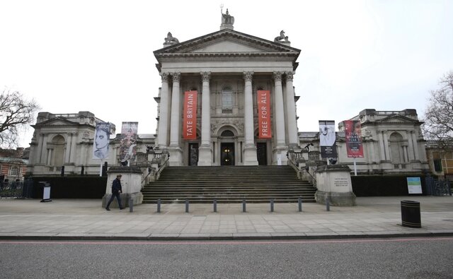 هنرمندان زن در مرکز توجه گالری مشهور بریتانیا