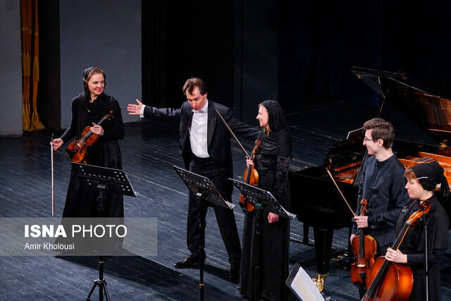 روسها سازشان را یرای جشنواره فجر کوک کردند