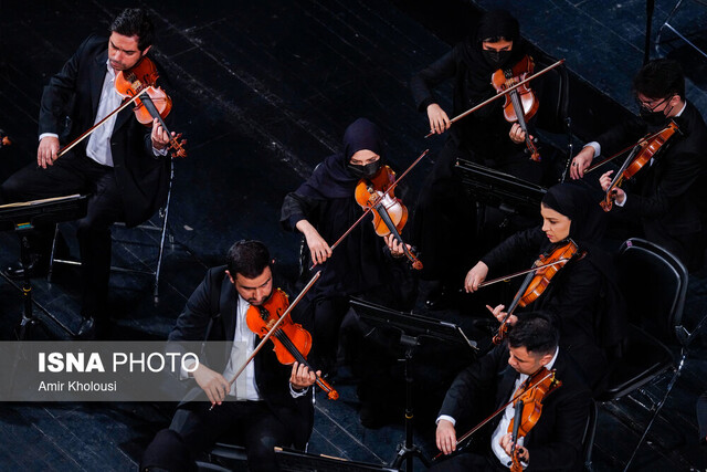 عکس تزئینی است اجرای جاودانههای موسیقی ایران در تالار وحدت