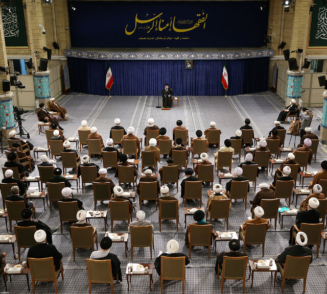 اشاره رهبری در جمع اعضای مجلس خبرگان کدام نامه بود؟