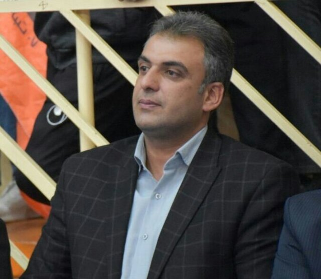 میثم پاریزی حال مدیرکل ورزش کرمان خوب نیست/ عدم تغییر وضعیت وزیر