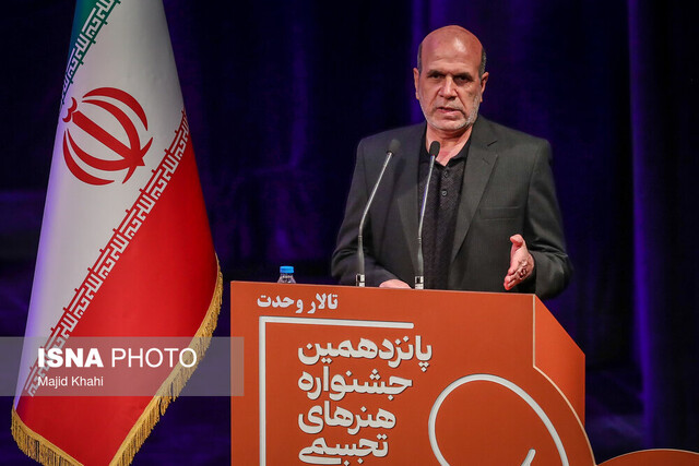 پایان جشنواره های فجر ۱۴۰۱ با یاد بابک برزویه و حبیبالله صادقی / تقدیر از ۷ هنرمند