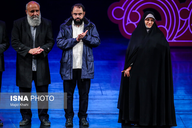 پایان جشنواره های فجر ۱۴۰۱ با یاد بابک برزویه و حبیبالله صادقی / تقدیر از ۷ هنرمند