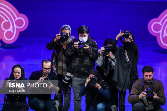 پایان جشنواره های فجر ۱۴۰۱ با یاد بابک برزویه و حبیبالله صادقی / تقدیر از ۷ هنرمند