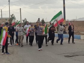 کاروان دوی امدادی رهروان مکتب حاج قاسم از رفسنجان تا نوق را دویدند