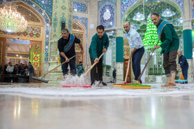 غبارروبی مسجد مقدس جمکران در آستانه نیمه شعبان