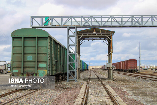 مردم باید بدانند مالیات وصولی در کجا هزینه میشود