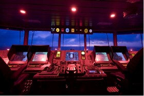 بومی‌سازی شبیه‌ساز پل فرماندهی کشتی از سوی فناوران کشور