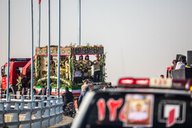 تشییع پیکر آتش نشان شهید رضا دارابی