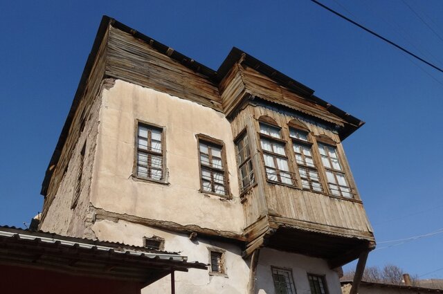 یکی از ۱۷ عمارت تاریخی الازیغ در شرق ترکیه/ عکس: IHA بناهای خشتیِ ۴۵۰ ساله در ترکیه، اسطوره مقاومت در برابر زلزله
