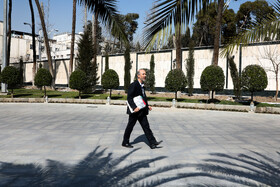 علی‌اکبر محرابیان، وزیر نیرو در حاشیه جلسه هیات دولت - ۱۰ اسفند