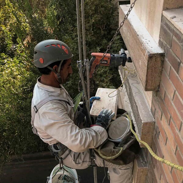 پیچ و رولپلاک سنگ نما با روشهای اصولی