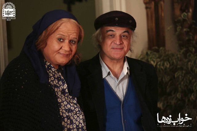 فریدون جیرانی و اکبر عبدی در پشت صحنه خواب زدهها فریدون جیرانی، چند عکس دیده نشده و "کنجکاویهایش"