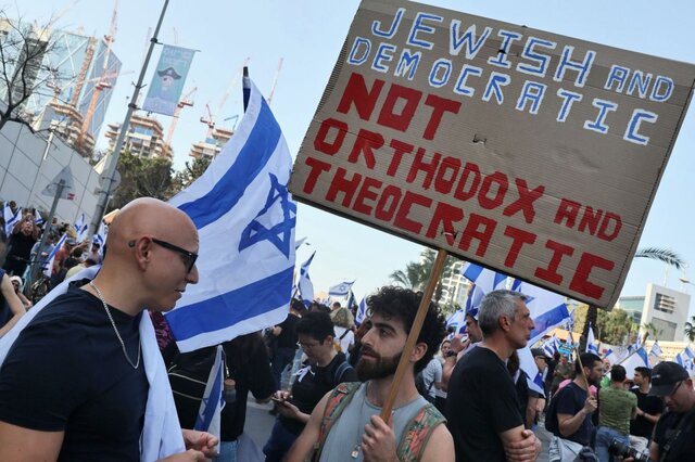 زخمی شدن ۱۱ معترض اسرائیلی و بازداشت ۳۹ نفر دیگر در تلآویو زخمی شدن ۱۱ معترض اسرائیلی و بازداشت ۳۹ نفر دیگر در تلآویو