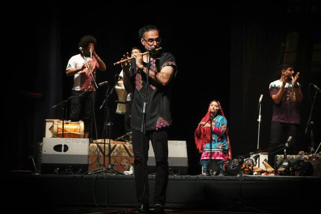 شب سخت تالار وحدت با مخاطبان منشوری یک کنسرت!