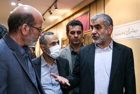 علی نیکزاد، نایب رییس مجلس شورای اسلامی و حسن مسلمی نائینی رئیس جهاد دانشگاهی در نمایشگاه گزیدهای از دستاوردهای جهاد دانشگاهی در خانه ملت