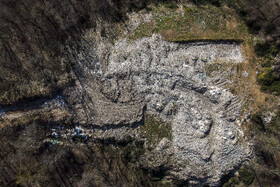 در محل دپوی زباله شیرگاه هیچ لندفیلی تدارک دیده نشده و شیرابهها از اطراف محل دپو به جنگل راه پیدا میکنند.