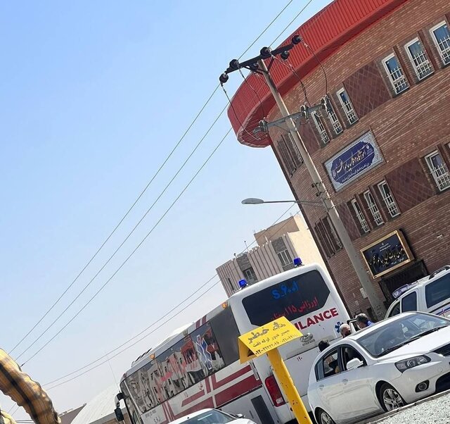 مسمومیت دانشآموزان به سمنان رسید/ انتقال۷۵ دانشآموز به مراکز درمانی