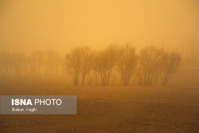 با چالش جدید قم در سالهای آینده آشنا شوید/ ابرچالشی به نام گردوغبار با چالش جدید قم در سالهای آینده آشنا شوید/ ابرچالشی به نام گردوغبار