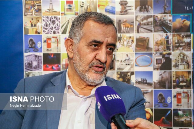 زارعی: جهاد دانشگاهی در حوزه امنیت غذایی میتواند فعالیتهای خوبی انجام دهد زارعی: جهاد دانشگاهی در حوزه امنیت غذایی میتواند فعالیتهای خوبی انجام دهد