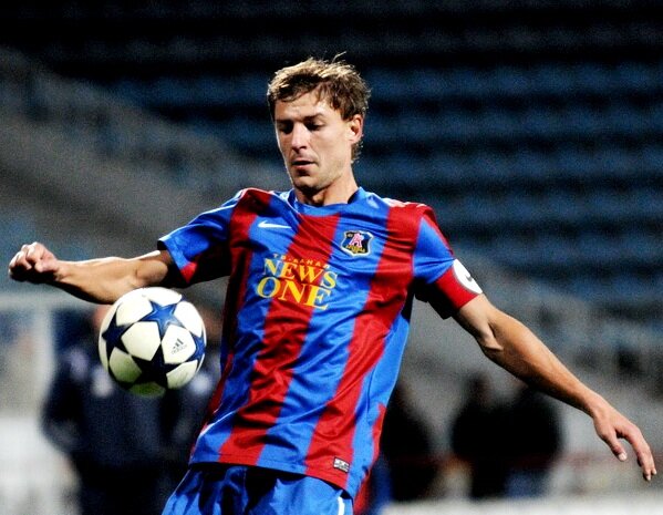 گلزنترین آسیاییها در فوتبال اروپا