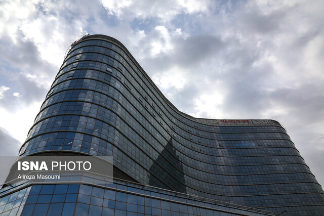 وزارت بهداشت در سالی که گذشت؛ از «اَبَر بیمارستانها» تا «سلامت خانواده»